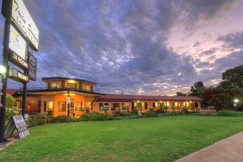 Twin Swans Motel - Kingaroy Accommodation 4