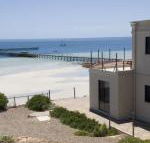 Cliff House Beachfront Villas - Kingaroy Accommodation