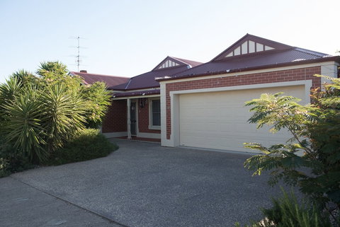 All Seasons' Escape Port Elliot - Kingaroy Accommodation 1