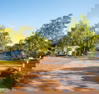 AAOK Lakes Resort  Caravan Park - Kingaroy Accommodation