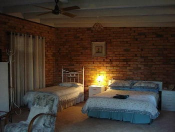 Pamela's Retreat - Kingaroy Accommodation 2