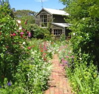 Braeside Mt Macedon Country Retreat  Bed  Breakfast - Kingaroy Accommodation