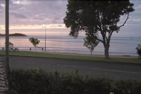 Whitsunday Waterfront Apartments - Kingaroy Accommodation 7