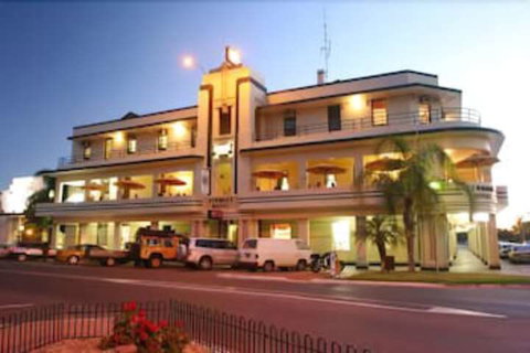 Renmark Hotel Motel - Kingaroy Accommodation 0