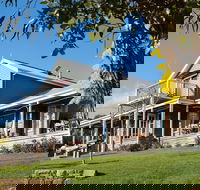 Old Chilli BB - Kingaroy Accommodation