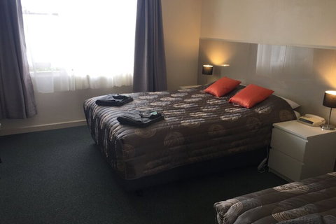 Blue Lake Motel - Kingaroy Accommodation 4