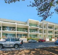 Breeze Beachfront Apartments - Kingaroy Accommodation