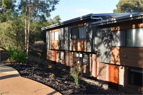 Evedon Park Bush Retreat - Kingaroy Accommodation 5