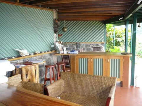 Coral Sea Views - Kingaroy Accommodation 5