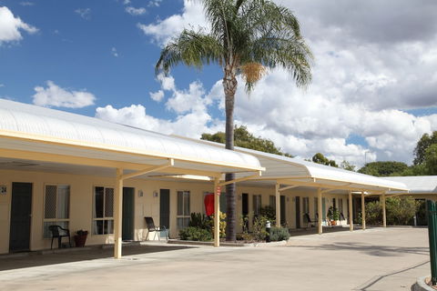 The Jolly Swagman Motor Inn - Kingaroy Accommodation 5