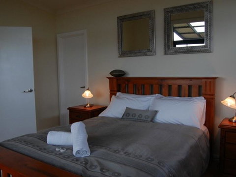 Ocean Beach House - Kingaroy Accommodation 6