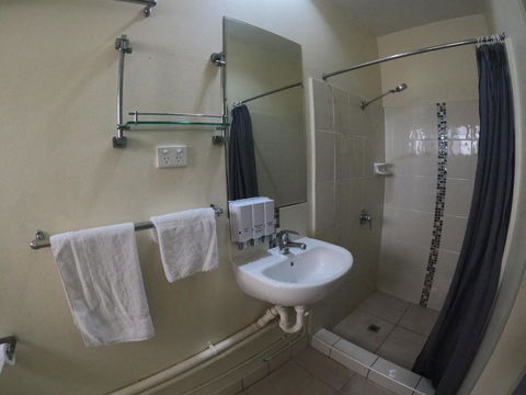 Coolabah Motel Townsville - Kingaroy Accommodation 1