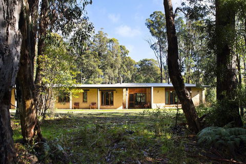 Gumtree Spring - Kingaroy Accommodation 4