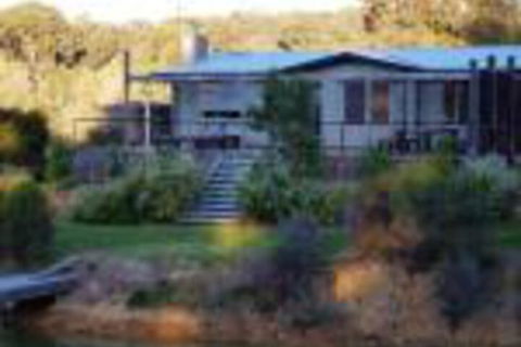 Lavandula Country House - Kingaroy Accommodation 0