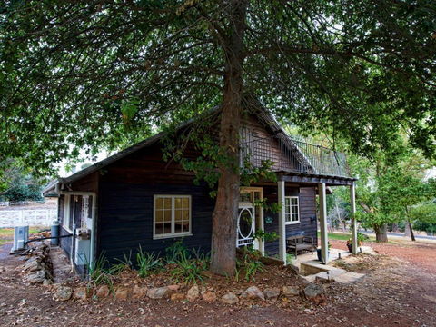 Oak Tree Barn Bridgetown - Kingaroy Accommodation 2
