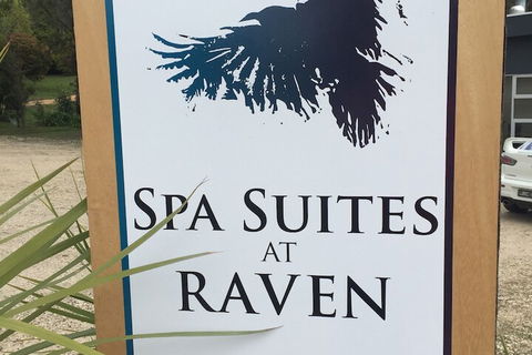 Spa Suites At Raven - Kingaroy Accommodation 1