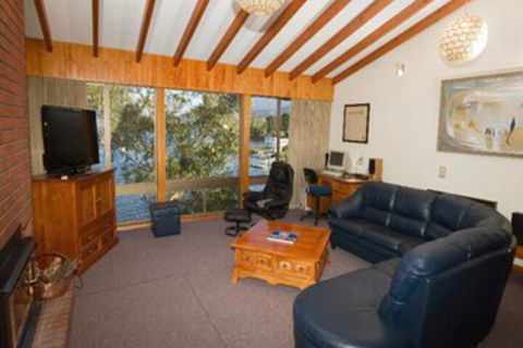 Derwent Retreat - Kingaroy Accommodation 1