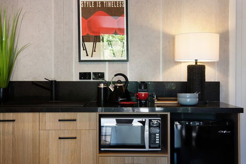 East St At Daylesford - Kingaroy Accommodation 2