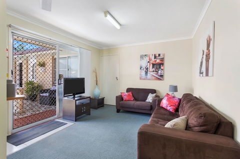 Clifford Park Holiday Motor Inn - Kingaroy Accommodation 4