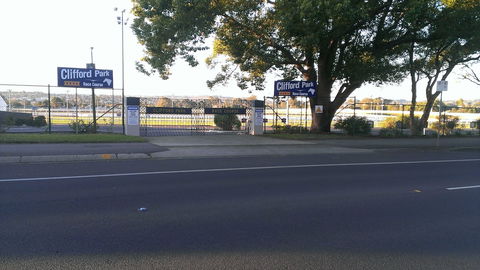 Clifford Park Holiday Motor Inn - Kingaroy Accommodation 0