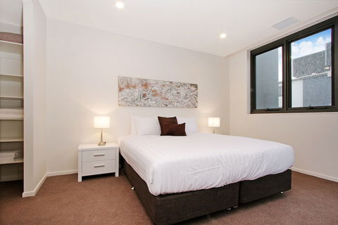 Accommodate Canberra - IQ - Braddon - Kingaroy Accommodation 3