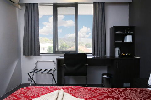 White Manor Motel - Kingaroy Accommodation 6