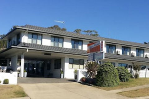 White Manor Motel - Kingaroy Accommodation 0