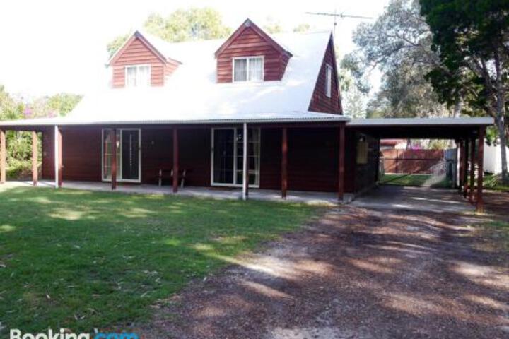 Amity Point QLD Kingaroy Accommodation