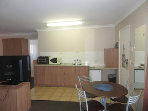 Riviera On Ruthven Motel - Kingaroy Accommodation 5