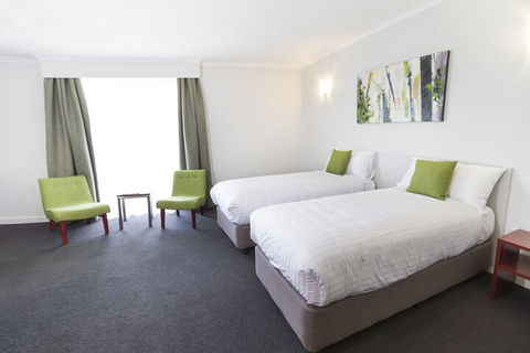 Abode Narrabundah - Kingaroy Accommodation 7