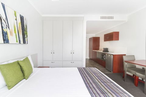 Abode Narrabundah - Kingaroy Accommodation 3