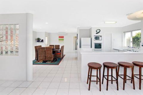 Busselton Beach Resort - Kingaroy Accommodation 2