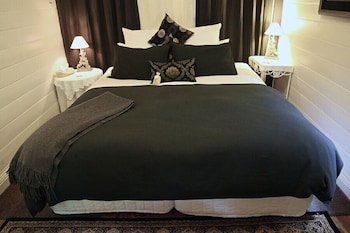 Candlelight Cottages - Kingaroy Accommodation 2