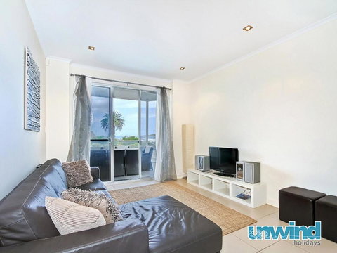 The Block Views Apartments Victor Harbor - Kingaroy Accommodation 3