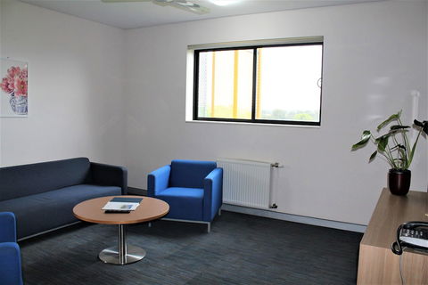 Western Sydney University Village Penrith - Kingaroy Accommodation 2