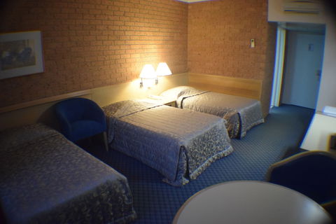 John Hunter Motel - Kingaroy Accommodation 5