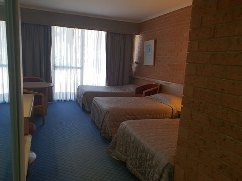 John Hunter Motel - Kingaroy Accommodation 6