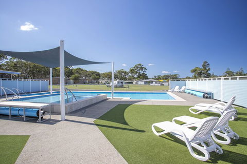 Lakeside Cabins & Holiday Village - Kingaroy Accommodation 3