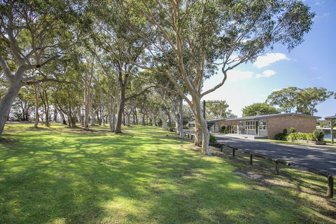 Lakeside Cabins & Holiday Village - Kingaroy Accommodation 5