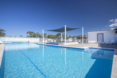Lakeside Cabins & Holiday Village - Kingaroy Accommodation 0