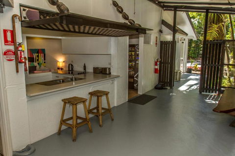 Cairns Beaches Flashpackers - Kingaroy Accommodation 1