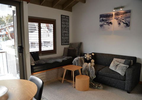 CHILL OUT At THREDBO - Kingaroy Accommodation 6
