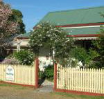 Cuddledoon Cottages Rutherglen - Kingaroy Accommodation