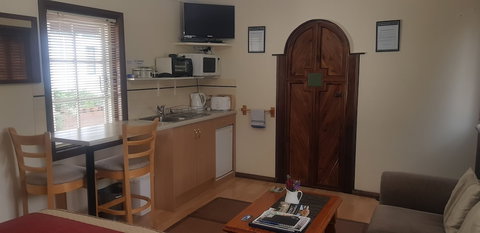 Richmond Barracks - Kingaroy Accommodation 6