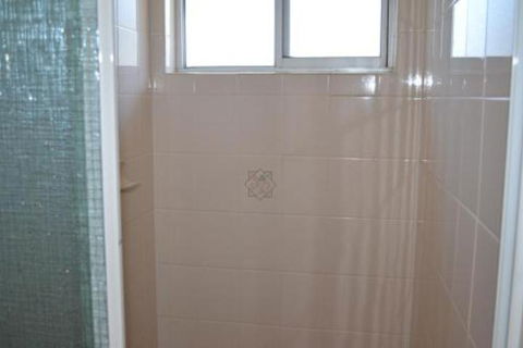 Sundial Holiday Units - Kingaroy Accommodation 6