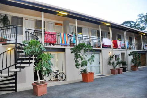 Sundial Holiday Units - Kingaroy Accommodation 0