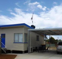 Holiday House Clermont - Kingaroy Accommodation