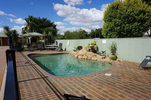 Lincoln Cottage Motor Inn - Kingaroy Accommodation 1