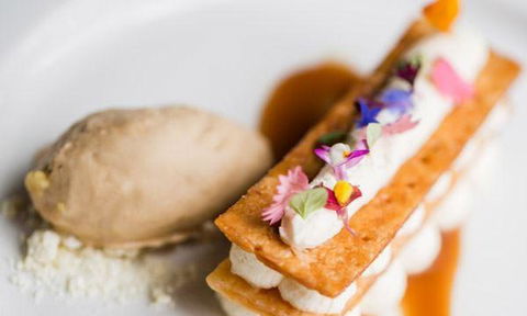 Garden Court Restaurant - Kingaroy Accommodation 6