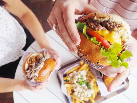 YOMG Glen Waverley - Kingaroy Accommodation 0